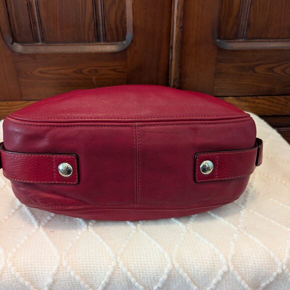 Coach  Zoe Hobo Red Leather Shoulder Bag - Picture 6 of 12